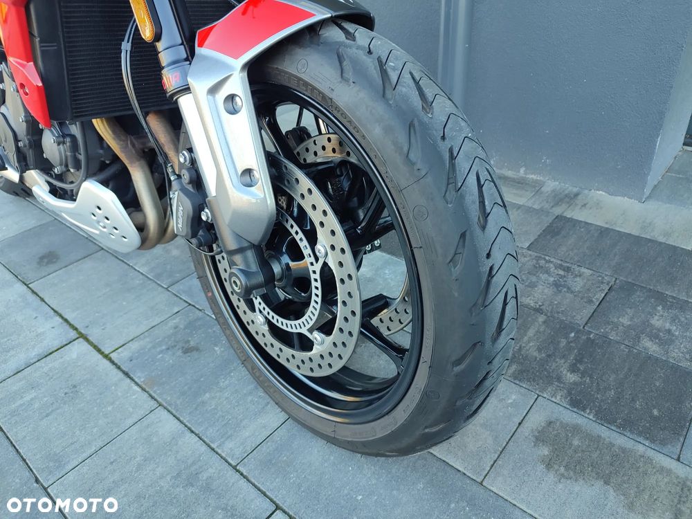 Triumph Trident - 28