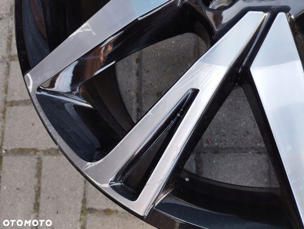 Felga 7J 18 ET47 Seat Arona 6F9 6F9071498A - 3