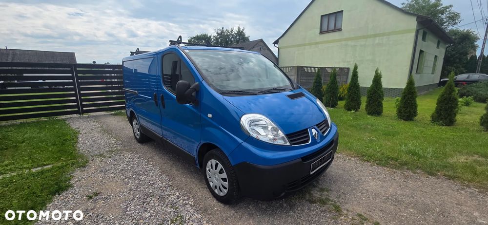 Renault Trafic - 2