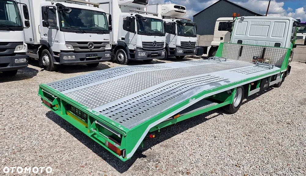 Iveco Eurocargo 100e18 Laweta Najazd Auto pomoc - 13