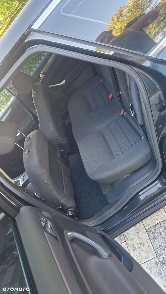 Ford Mondeo 2.0 TDCi Titanium - 12
