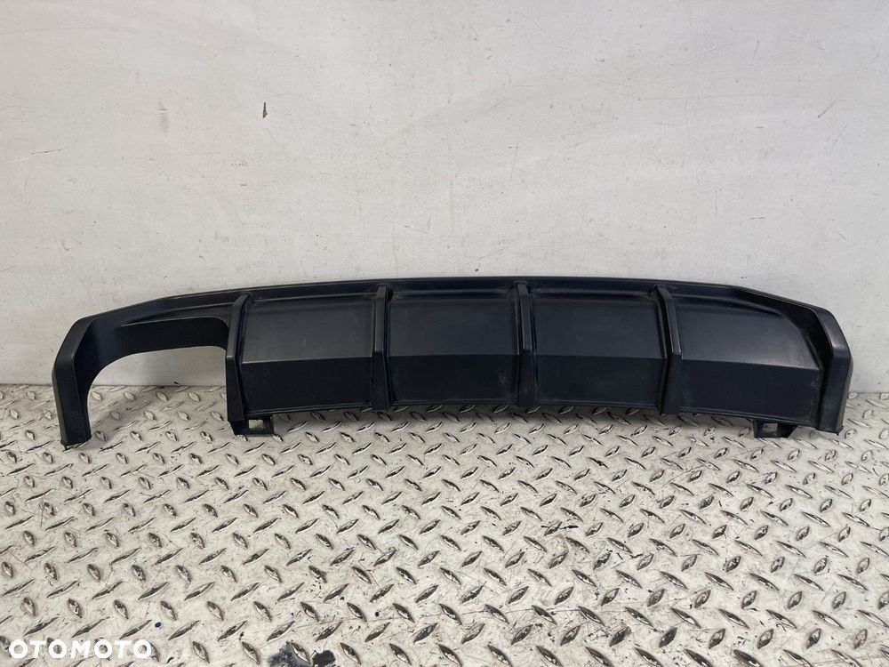 ŁADNY NIEUSZKODZONY SPOILER ZDERZAKA TYLNEGO AUDI A1 II 82A S-LINE 19-24 TYŁ 82A807421D - 2