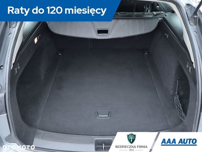 Opel Insignia - 16