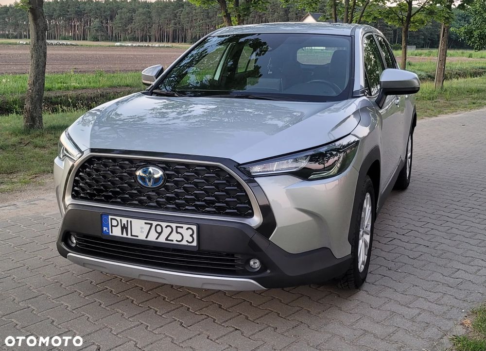 Toyota Corolla Cross 2.0 Hybrid Comfort - 10