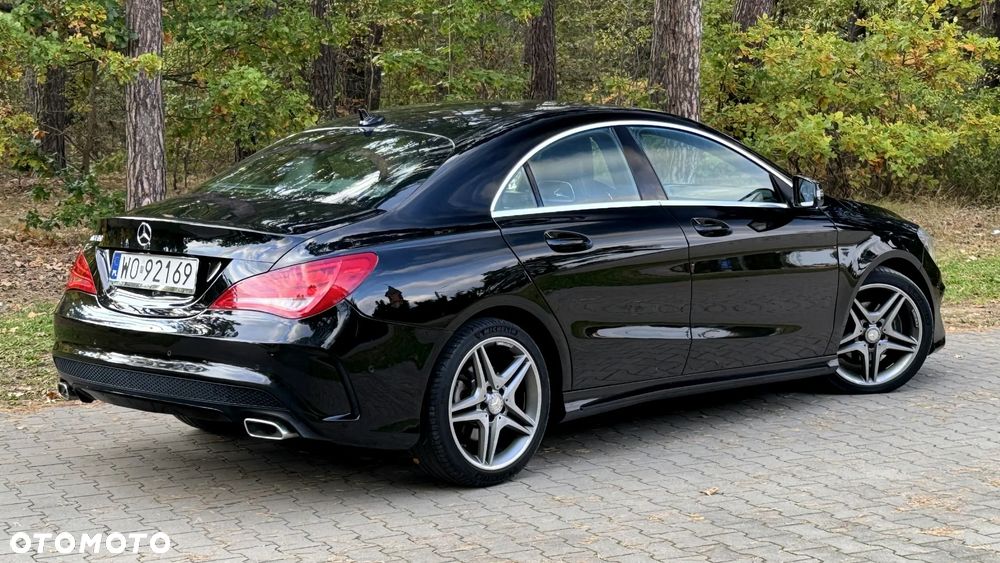 Mercedes-Benz CLA 180 7G-DCT AMG Line - 21