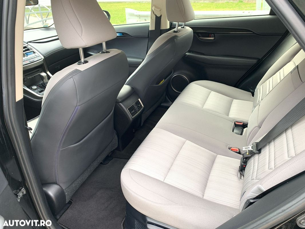 Lexus Seria NX 300h Business - 10