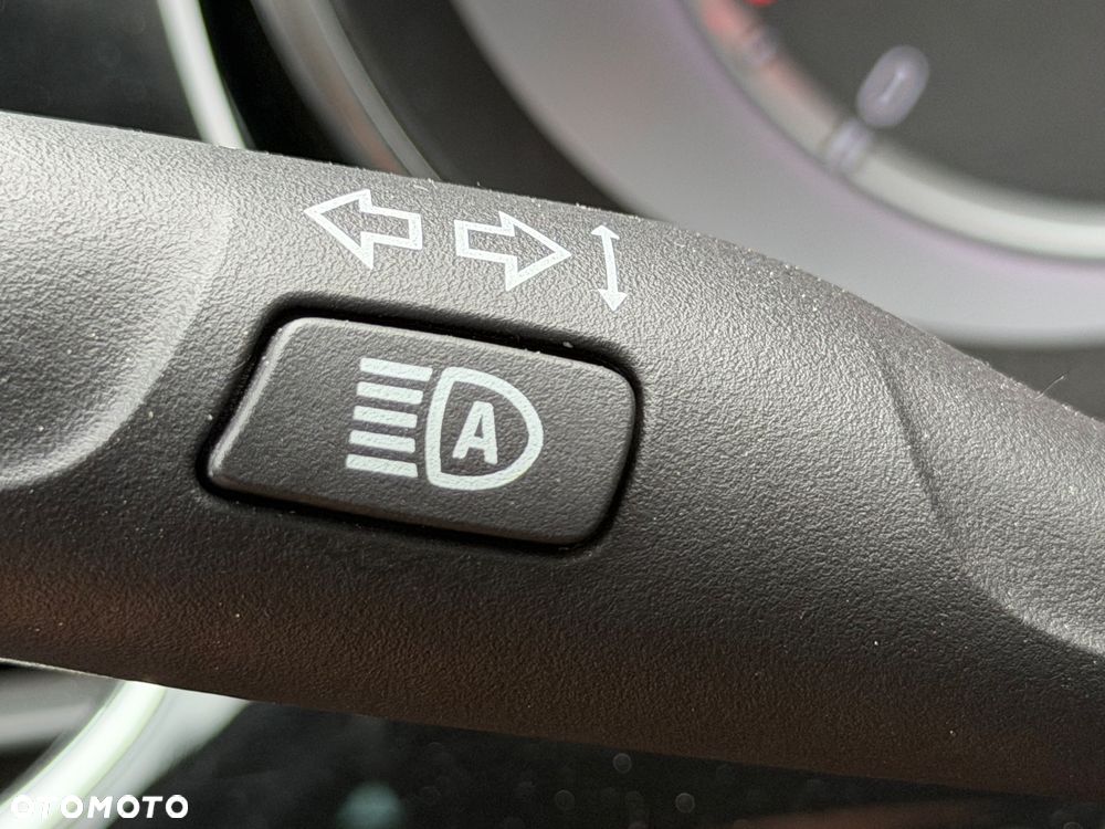 Opel Astra 1.4 Turbo Dynamic - 24