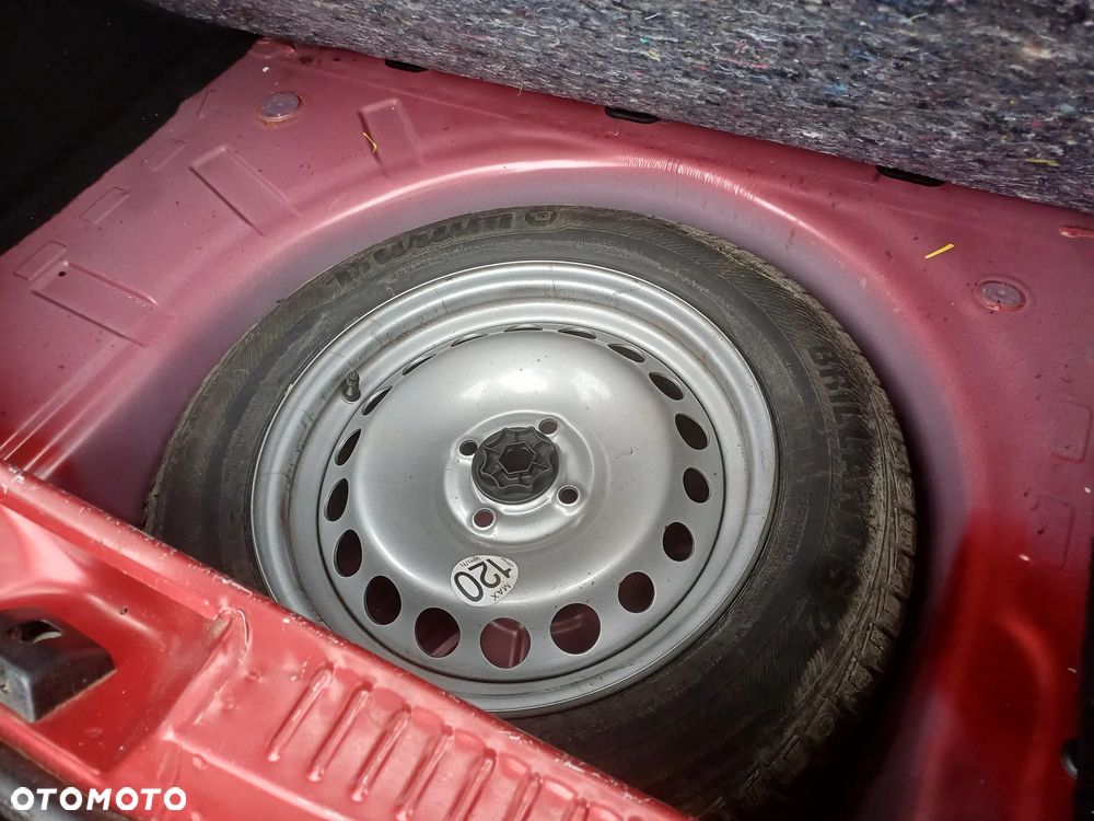 Dacia Sandero 1.2 16V Laureate - 14