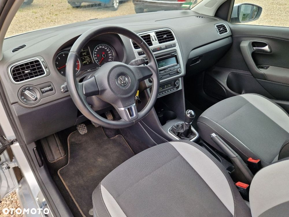 Volkswagen Polo - 6