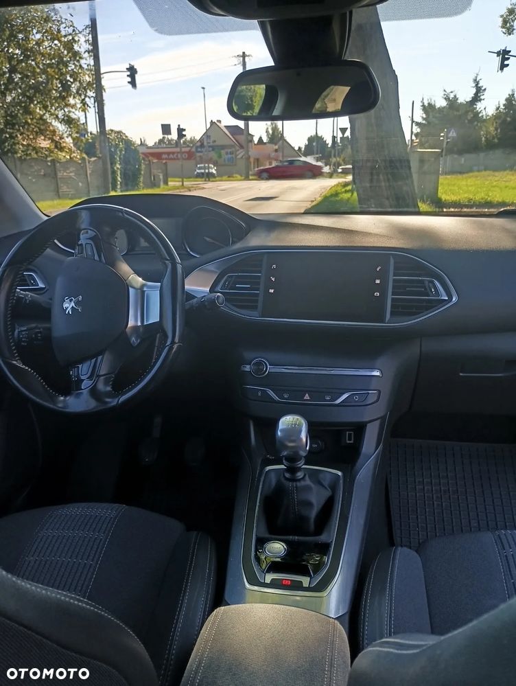 Peugeot 308 BlueHDi 130 Stop & Start Active Business-Paket - 6