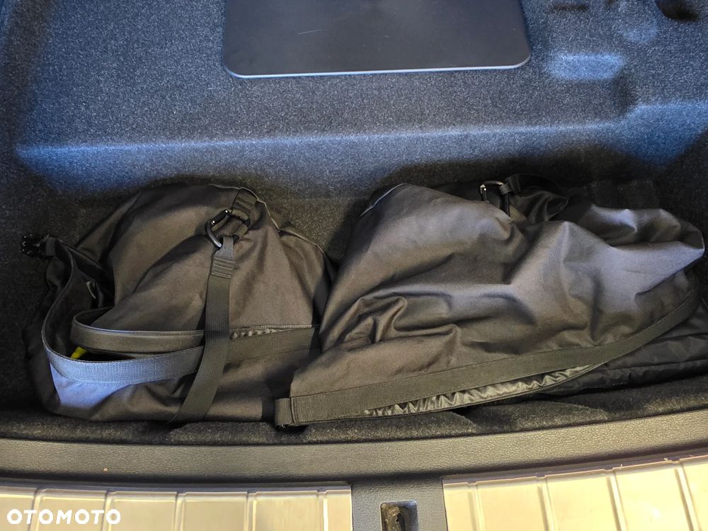 BMW X1 xDrive25e Business Edition - 35