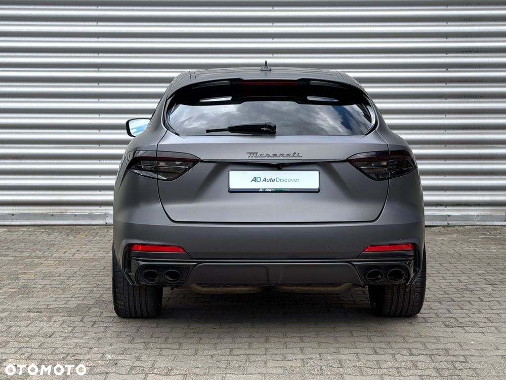 Maserati Levante Trofeo - 4
