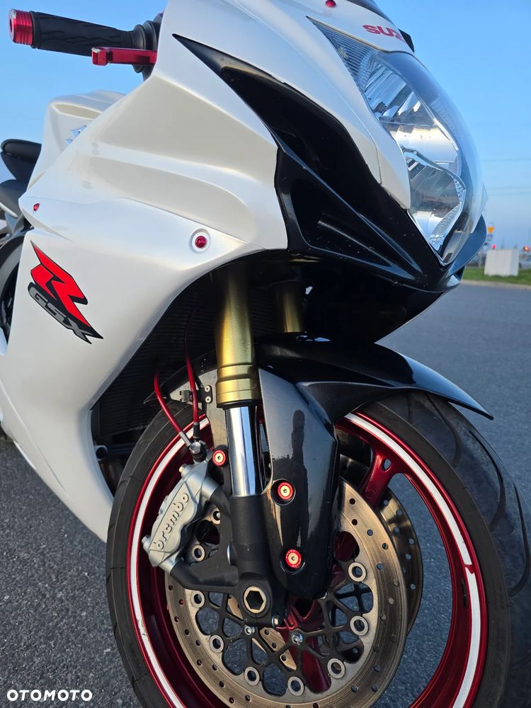 Suzuki GSX-R - 13