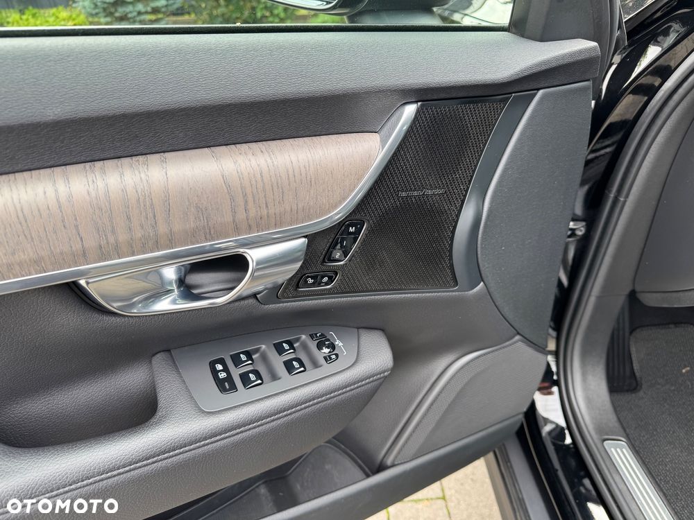 Volvo V90 Cross Country B4 D AWD Ultimate - 16