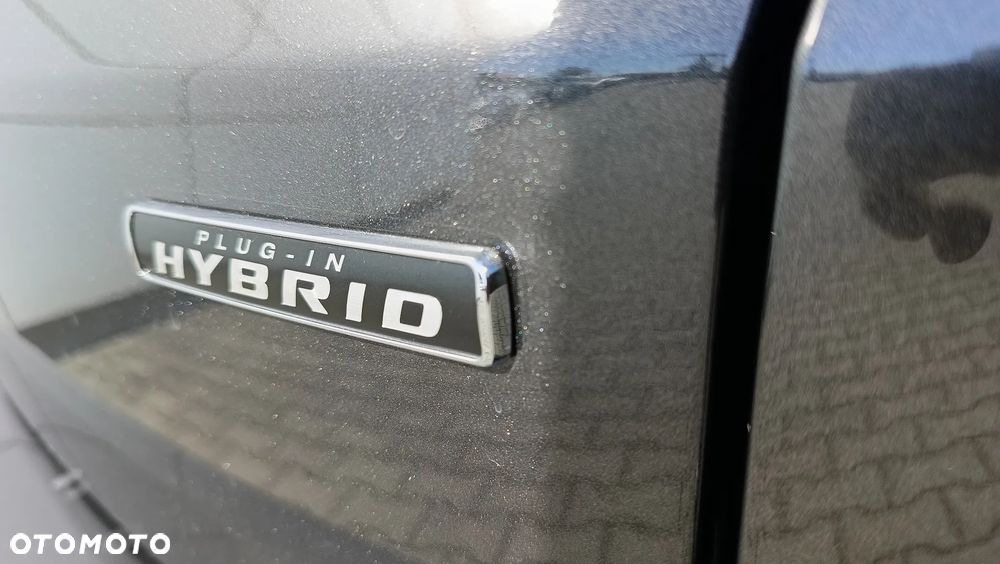 Ford Kuga 2.5P PHEV FWD ST-Line X eCVT - 17