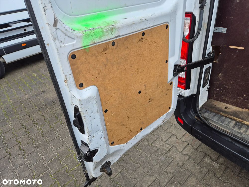 Renault Master - 9