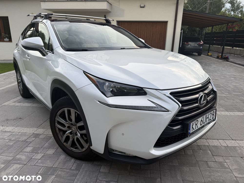 Lexus NX 200t Prestige AWD - 4
