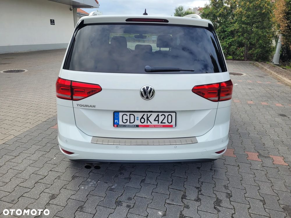 Volkswagen Touran 1.8 TSI BMT Highline DSG - 8