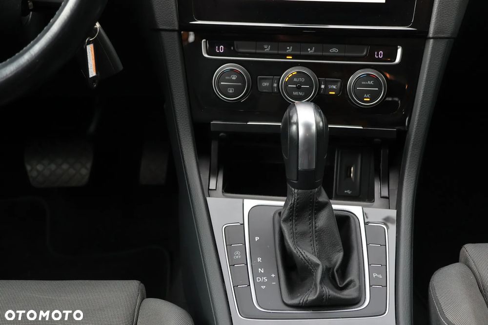 Volkswagen Golf Variant 1.5 eTSI OPF DSG Style - 8