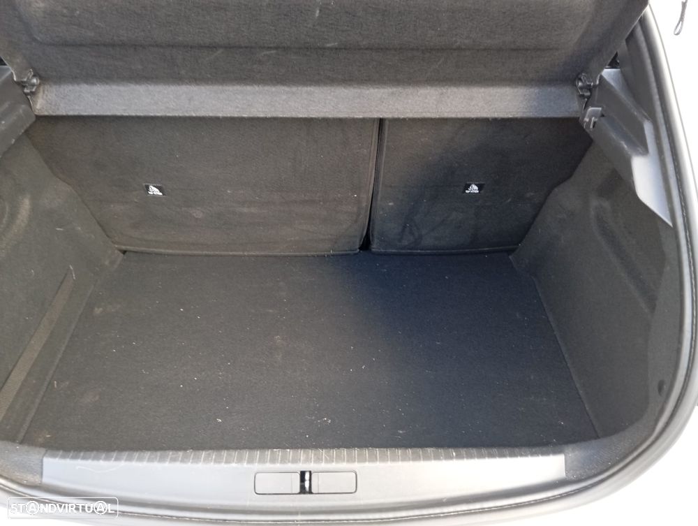 Peugeot e-208 50 kWh Active - 27