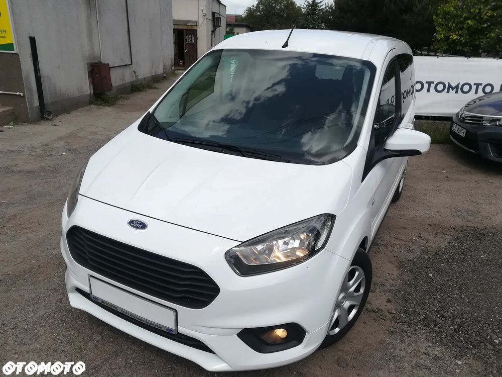 Ford Tourneo Courier - 2
