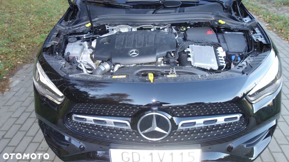 Mercedes-Benz GLA 200 d 4-Matic AMG Line 8G-DCT - 25