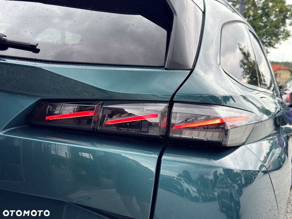 Peugeot 308 BlueHDi 130 EAT8 GT EXCLUSIVE - 10