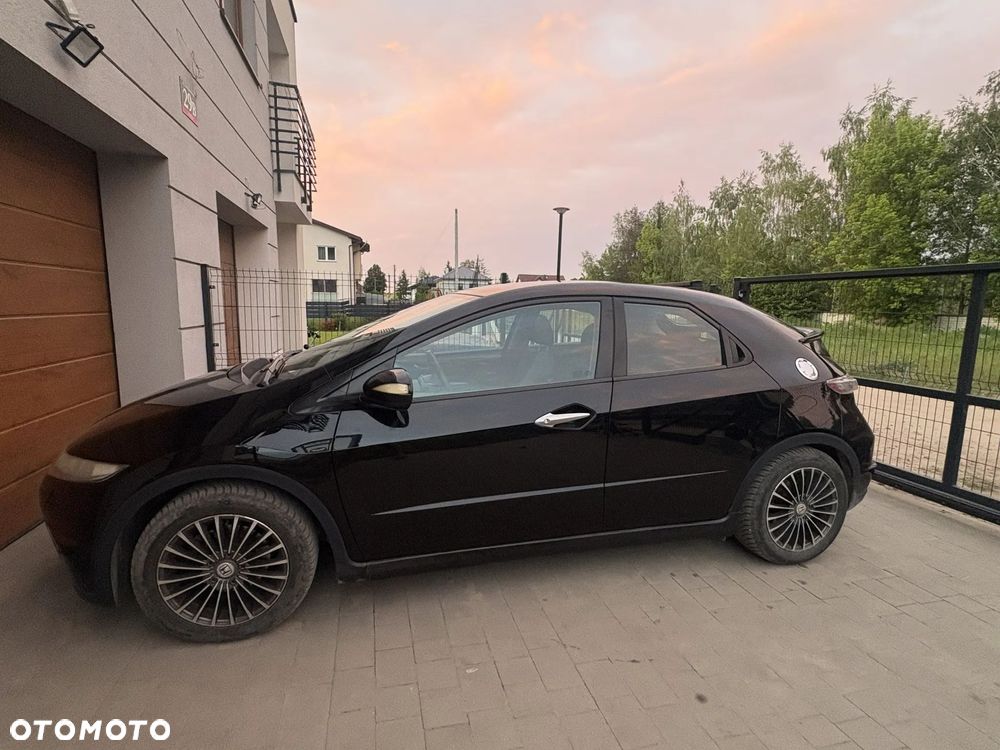 Honda Civic 1.8 Executive - 6