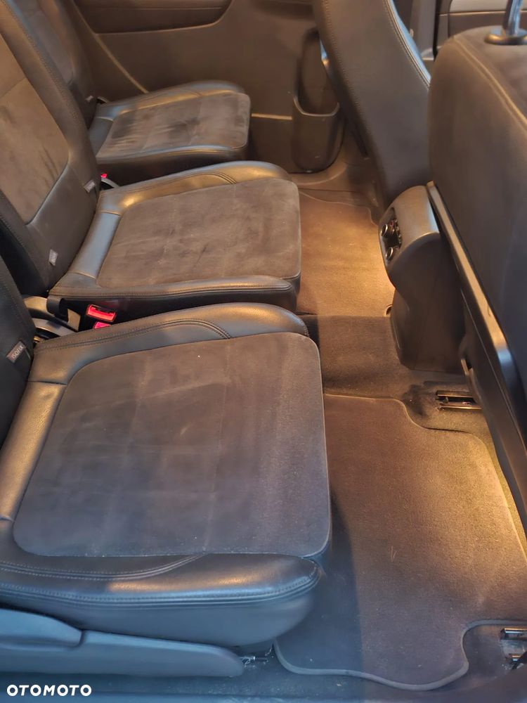 Volkswagen Sharan 2.0 TDI Trendline DSG - 10