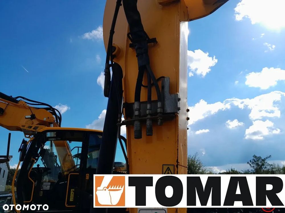 JCB HYDRADIG 110W - 17