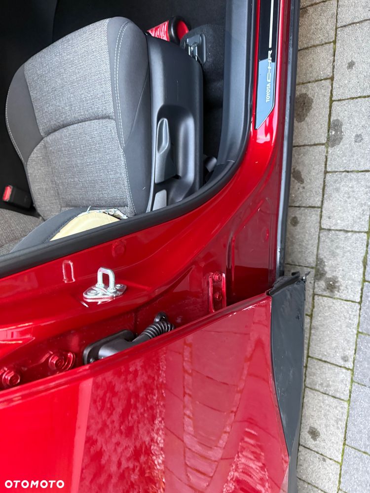 Toyota C-HR 1.8 Hybrid Style - 32