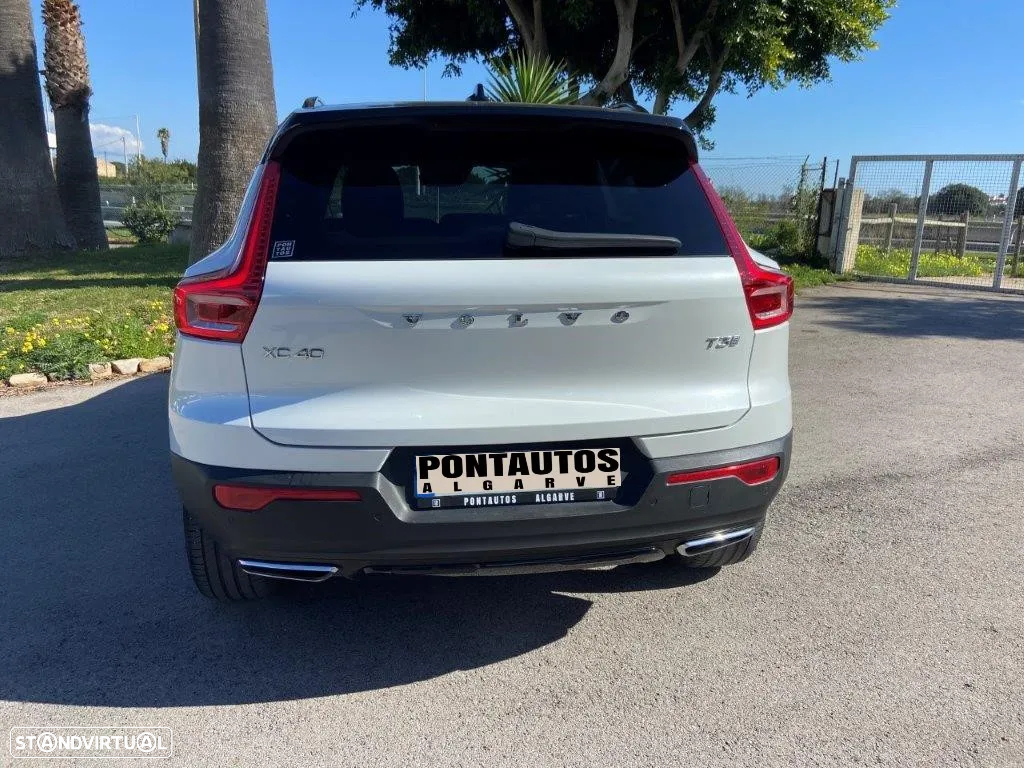 Volvo XC 40 1.5 T3 R-Design Geartronic - 5