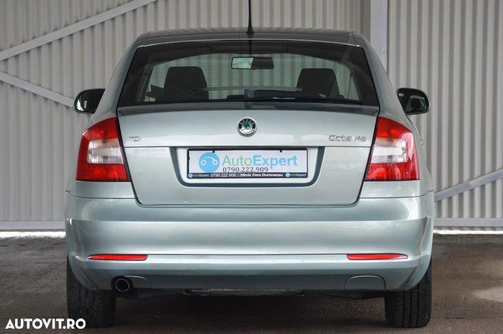 Skoda Octavia 1.6 TDI DPF Elegance - 25