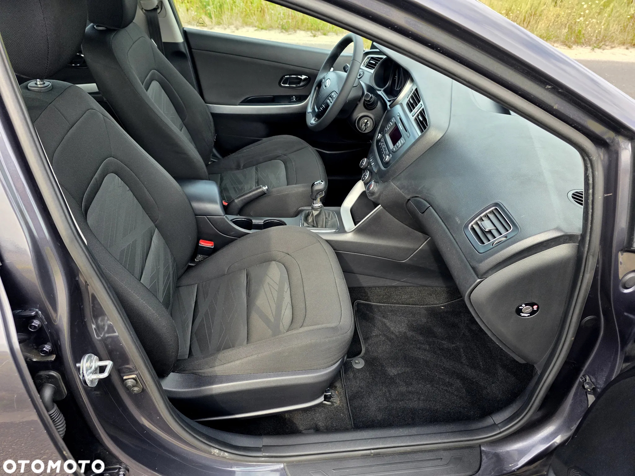 Kia Ceed 1.4 CVVT Attract - 19
