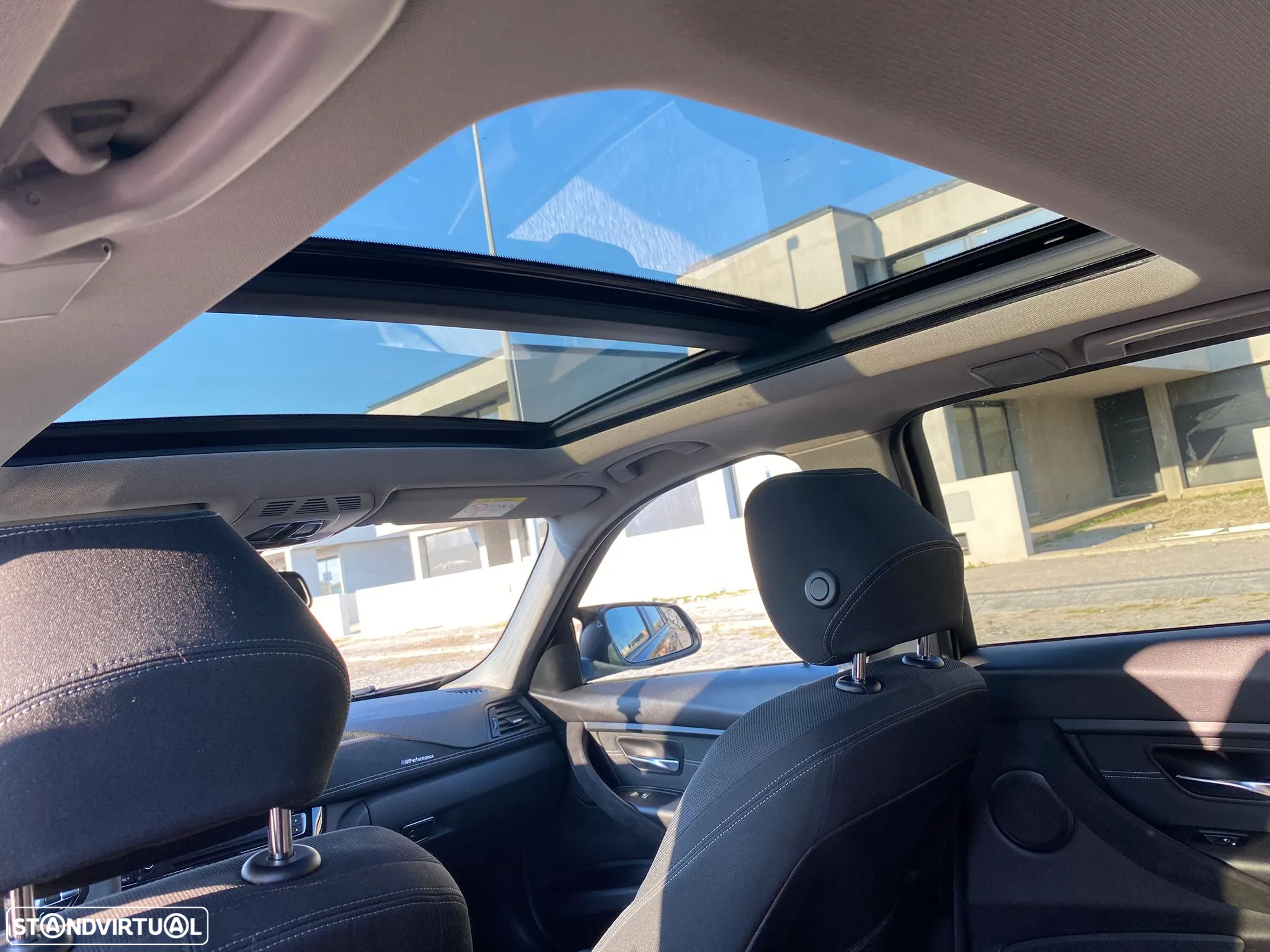 BMW 320 d Touring Pack M Auto - 13