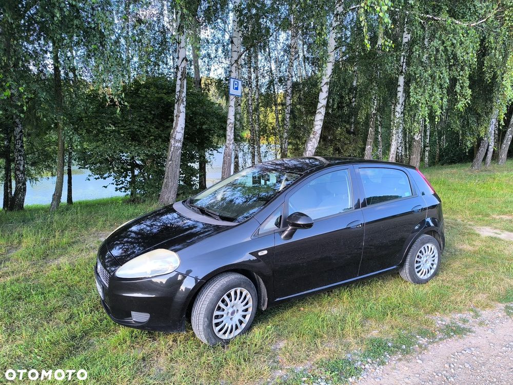 Fiat Grande Punto Actual 1.4 8V Estiva Blue&Me - 7