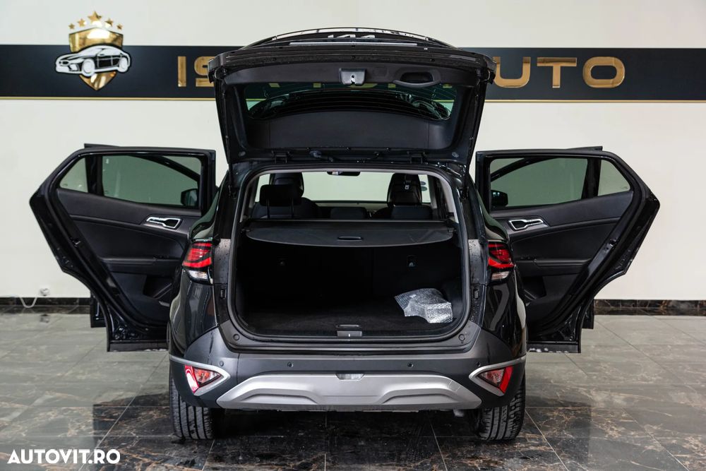 Kia Sportage 1.6 T-GDI PHEV 6AT 4x4 Business Line - 4