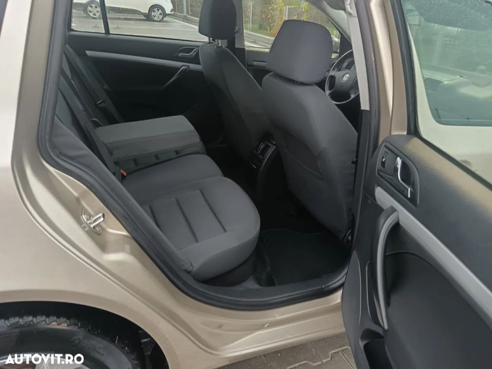 Skoda Octavia - 7