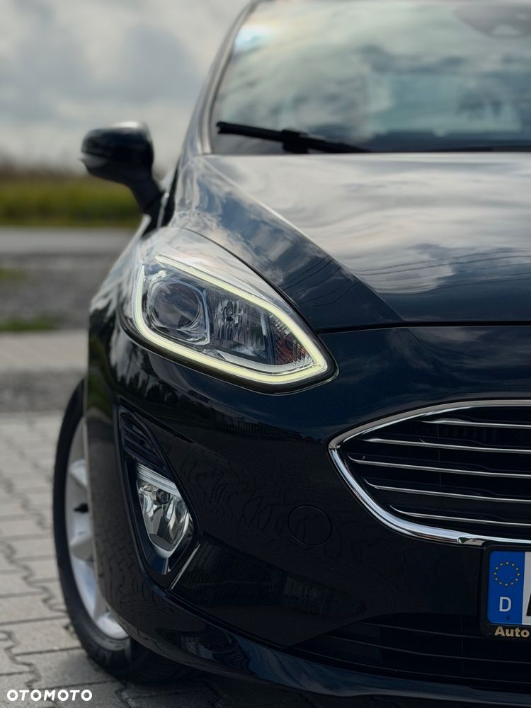 Ford Fiesta 1.0 EcoBoost S&S TITANIUM - 5