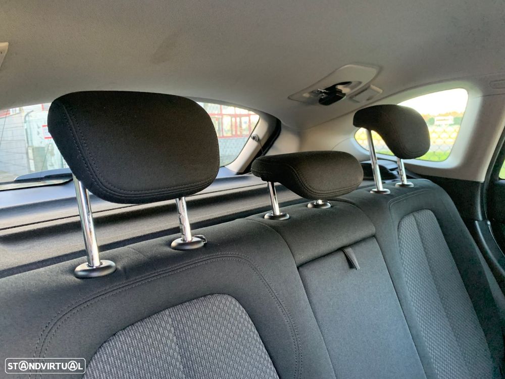 BMW X1 16 d sDrive Pack M - 23