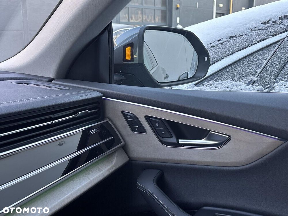 Audi Q8 - 28