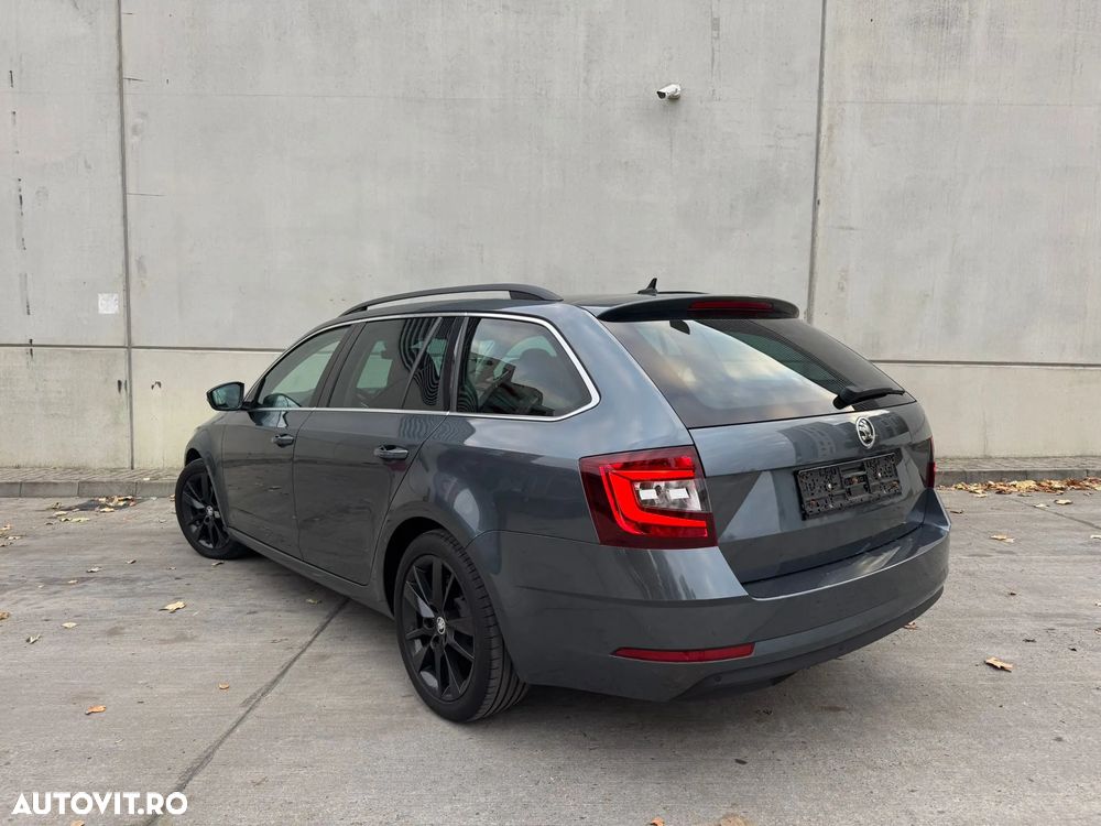 Skoda Octavia ver-2-0-tdi-150-cp-dsg-sportline - 6