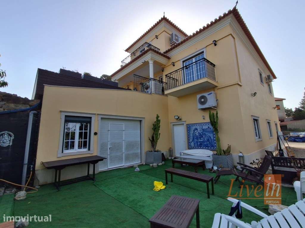 Propriedade Única com 8840m2 com Potencial Infinito de Investimento... - Grande imagem: 3/25