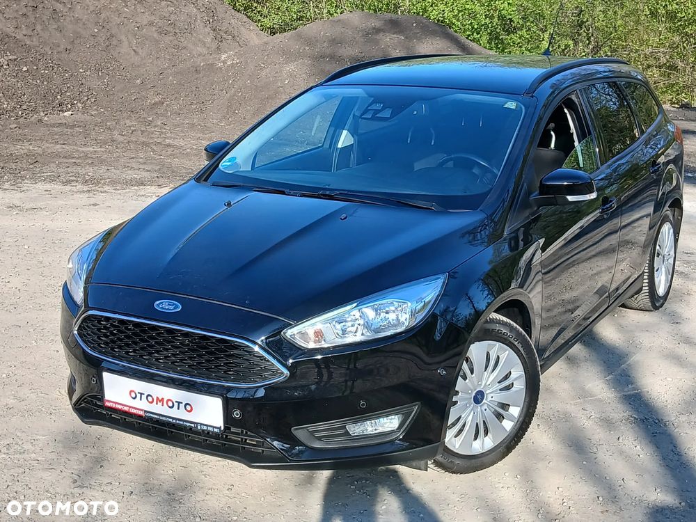 Ford Focus 1.0 EcoBoost STart-Stopp-System TITANIUM - 38