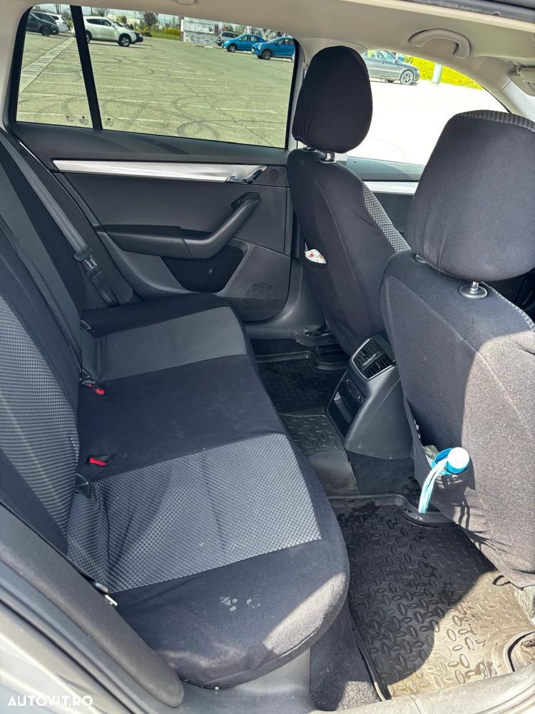 Skoda Octavia 1.6 TDI GREENLINE - 3