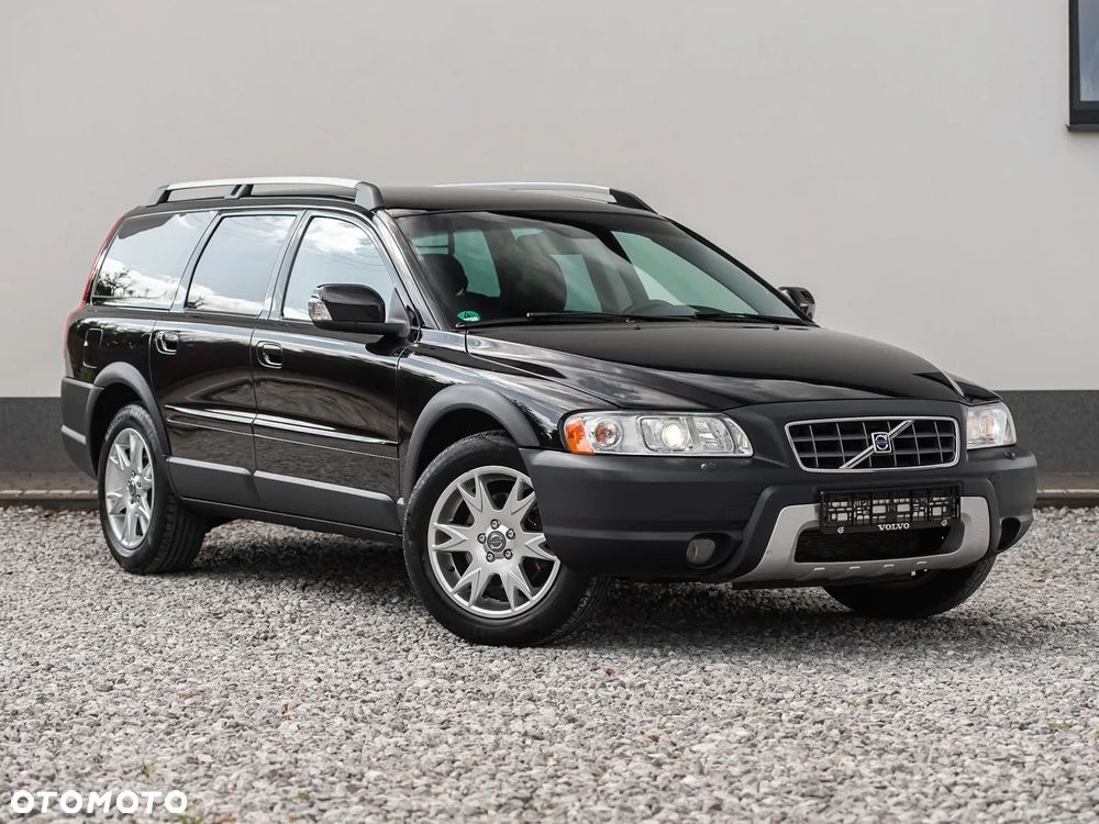 Volvo XC 70 D5 AWD Kinetic - 1