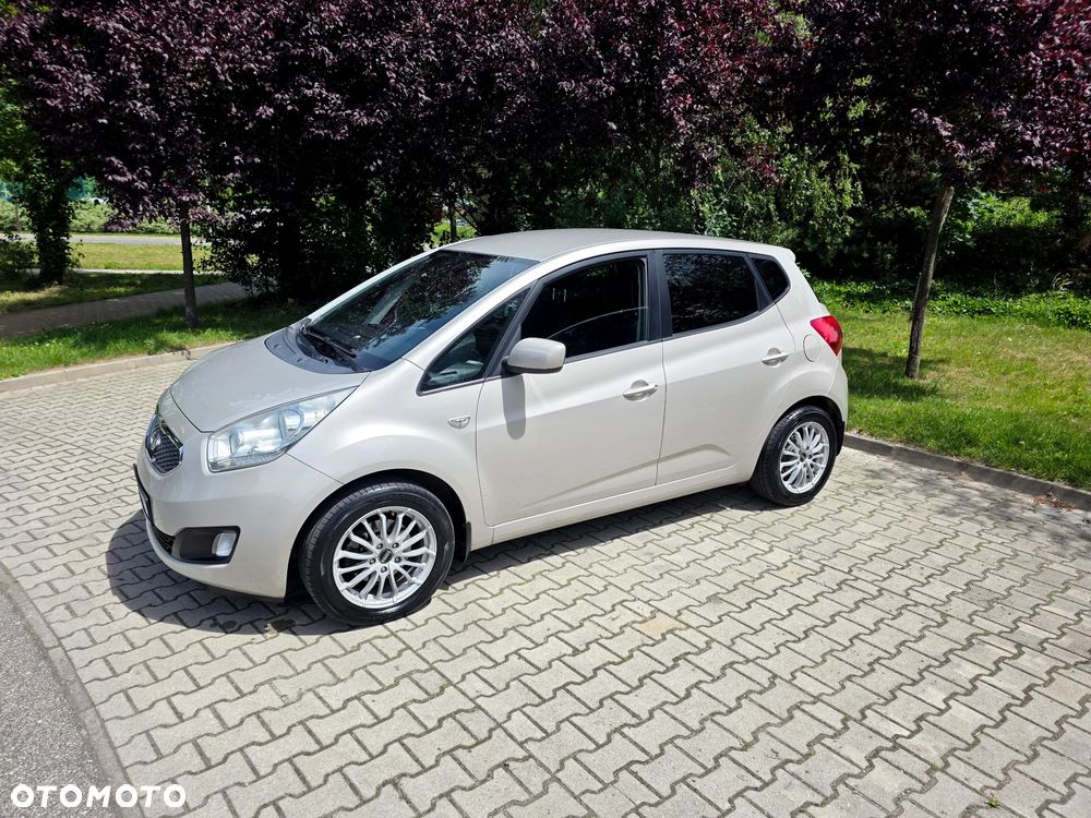 Kia Venga 1.4 L - 9