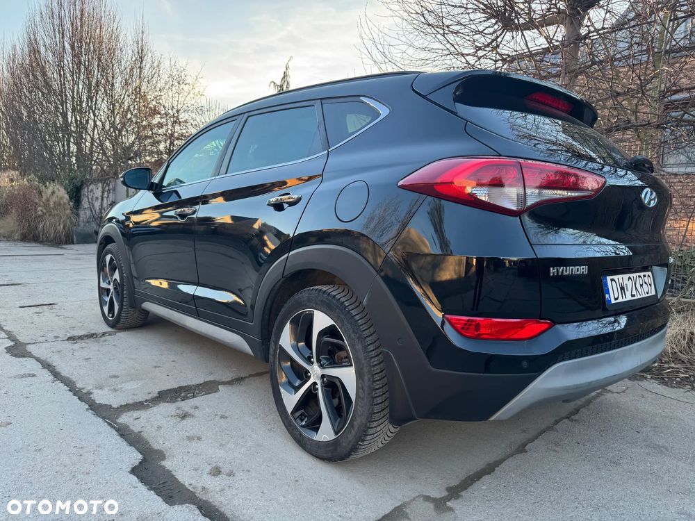 Hyundai Tucson 2.0 CRDI Premium 4WD - 11