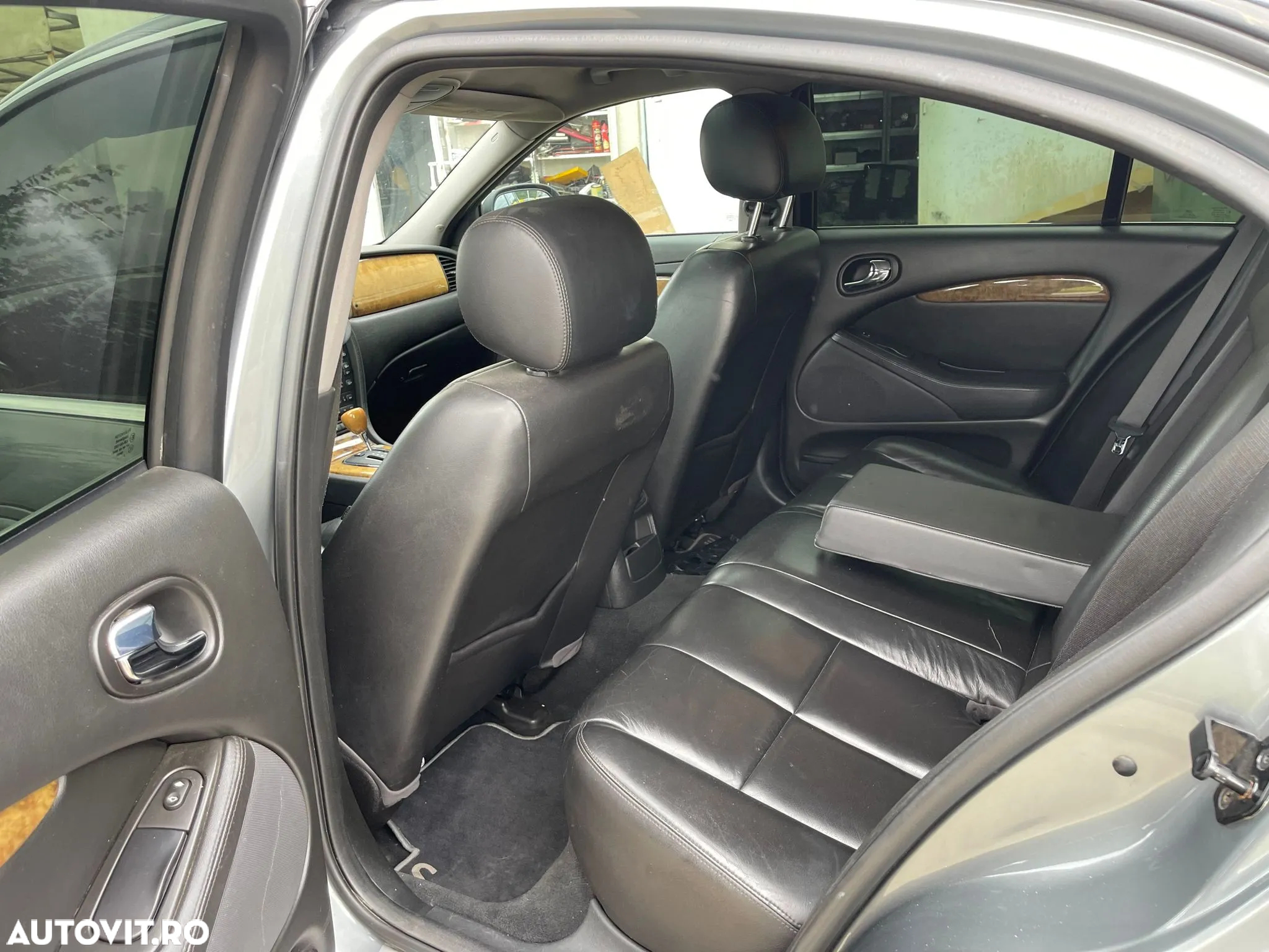 Dezmembrari Jaguar S-Type 2.7 - 7