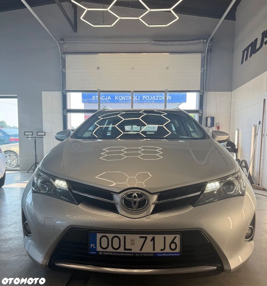 Toyota Auris - 4